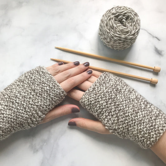 fingerless mitts knitting kit in marled wool