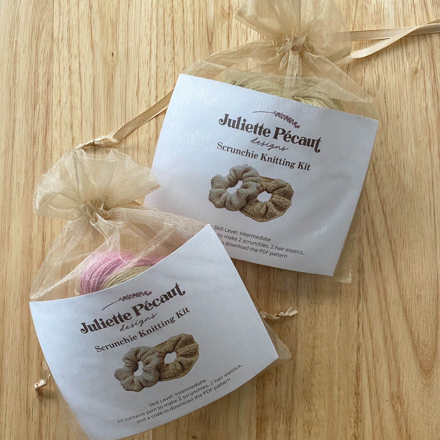 Scrunchie Knitting Kit