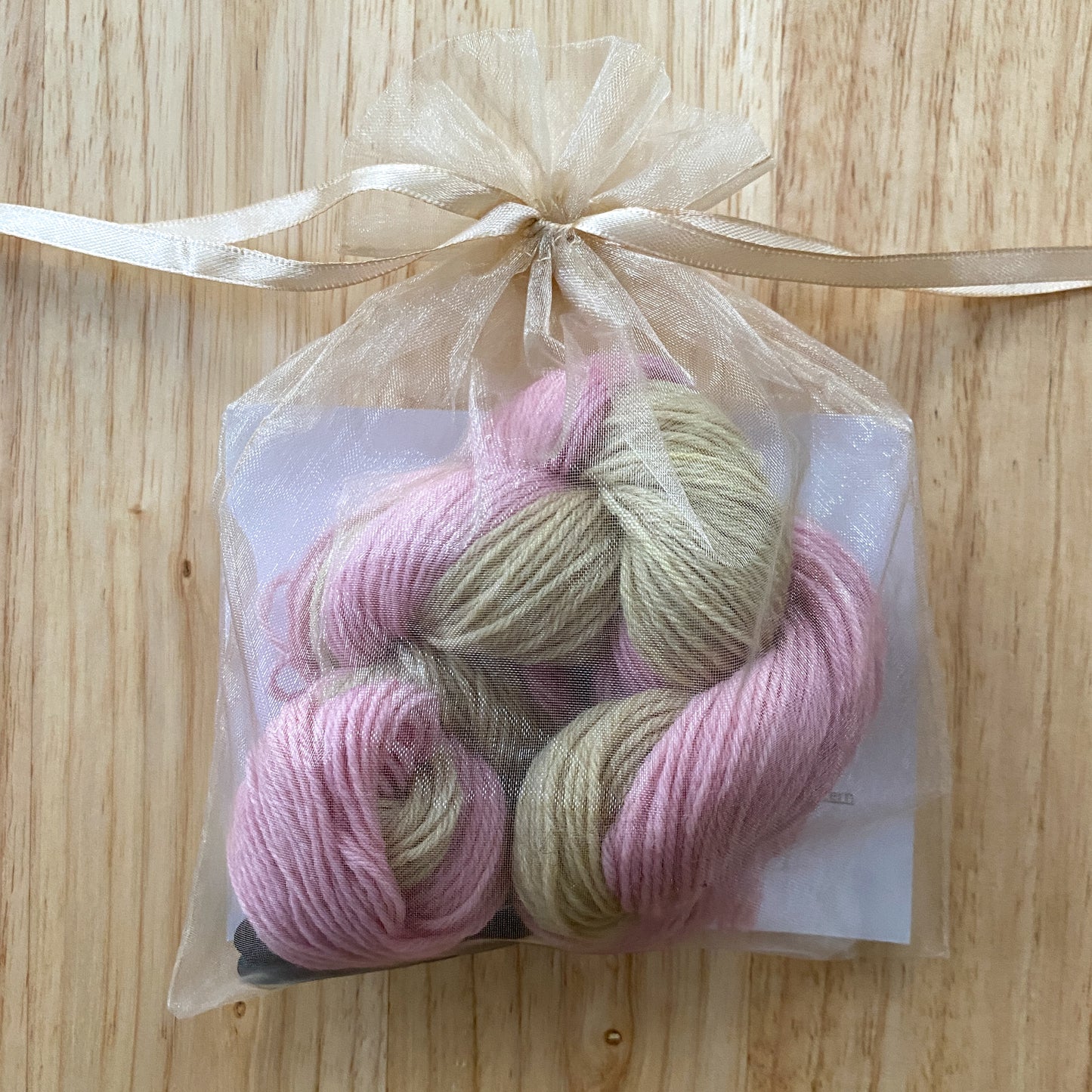 Scrunchie Knitting Kit