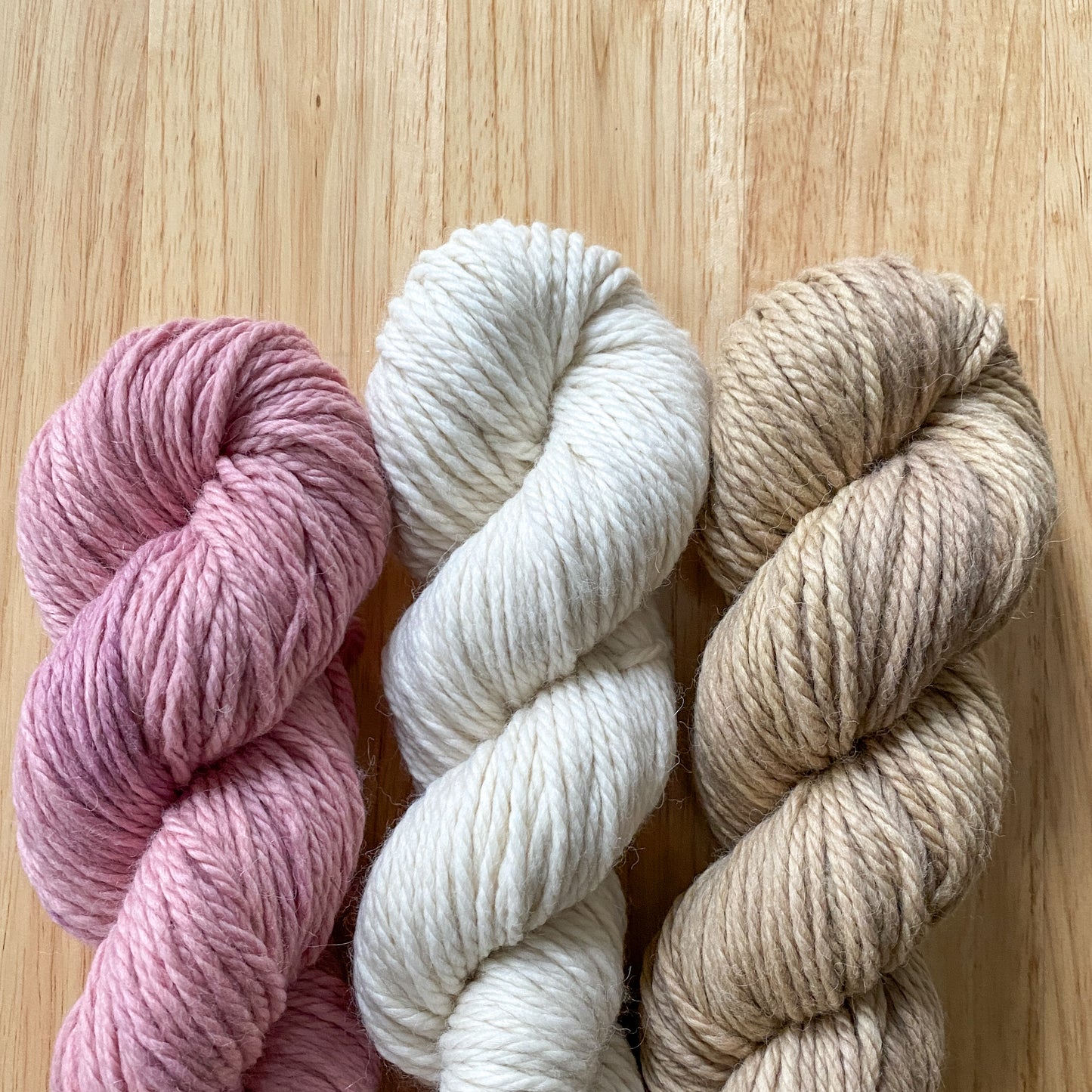 Bulky Meripaca: Naturally Dyed Yarn