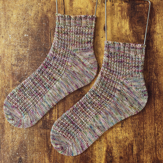 textured sock knitting pattern for variegated wool